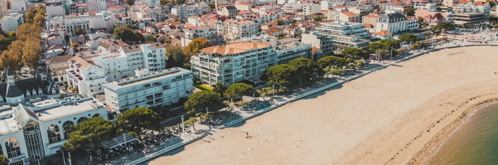 Vue aérienne de la plage Thiers