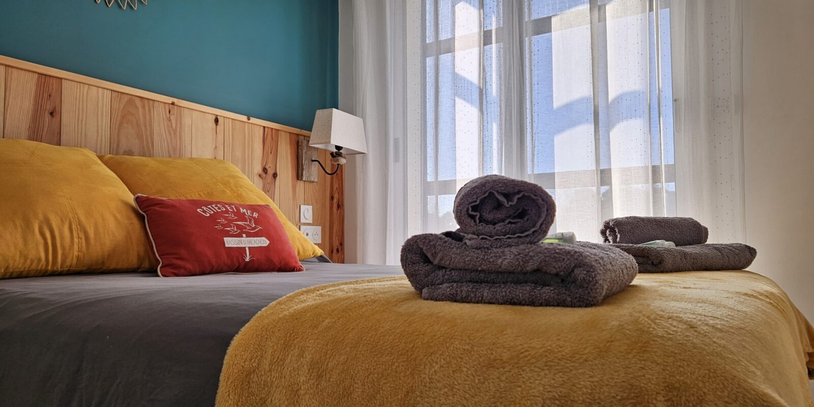 Chambre turquoise de la location saisonnière Les Cinq Balcons d'Arcachon