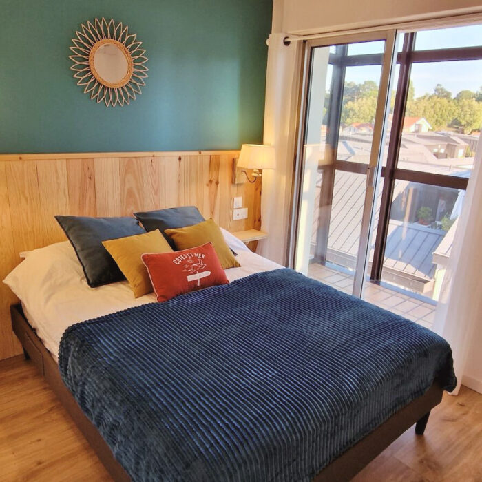 Chambre turquoise de la location saisonnière Les Cinq Balcons d'Arcachon