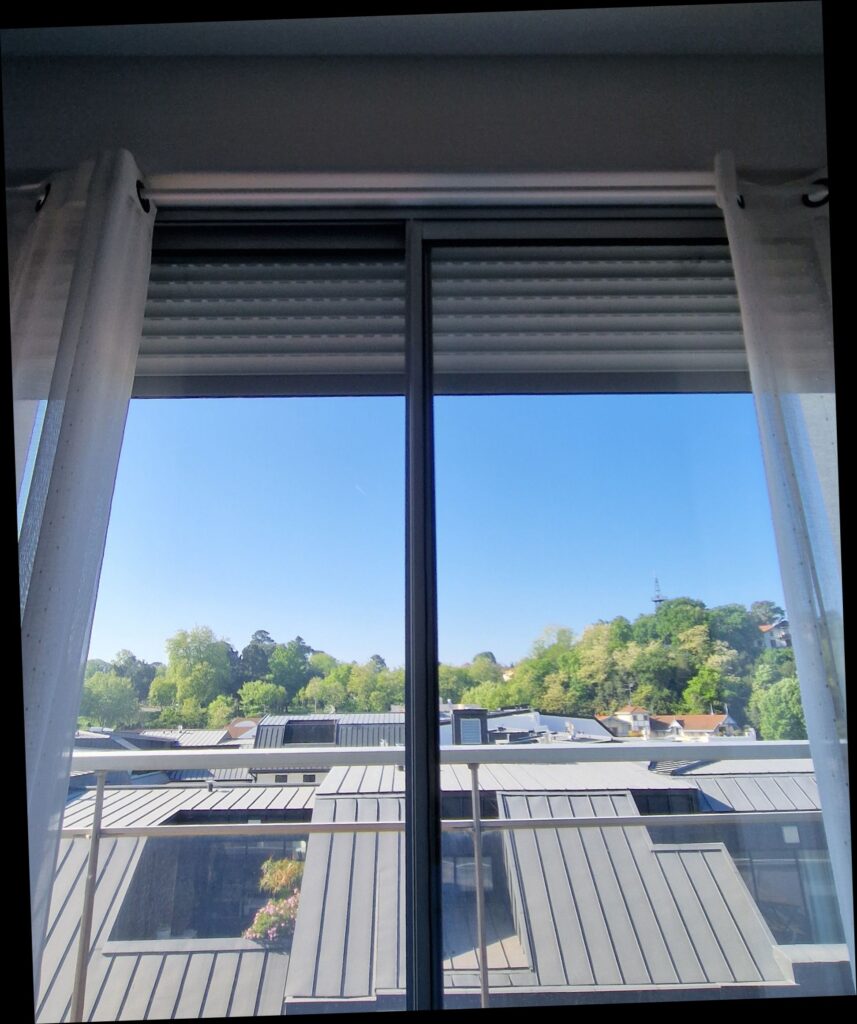 Store électrique de la location saisonnière Les Cinq Balcons d'Arcachon