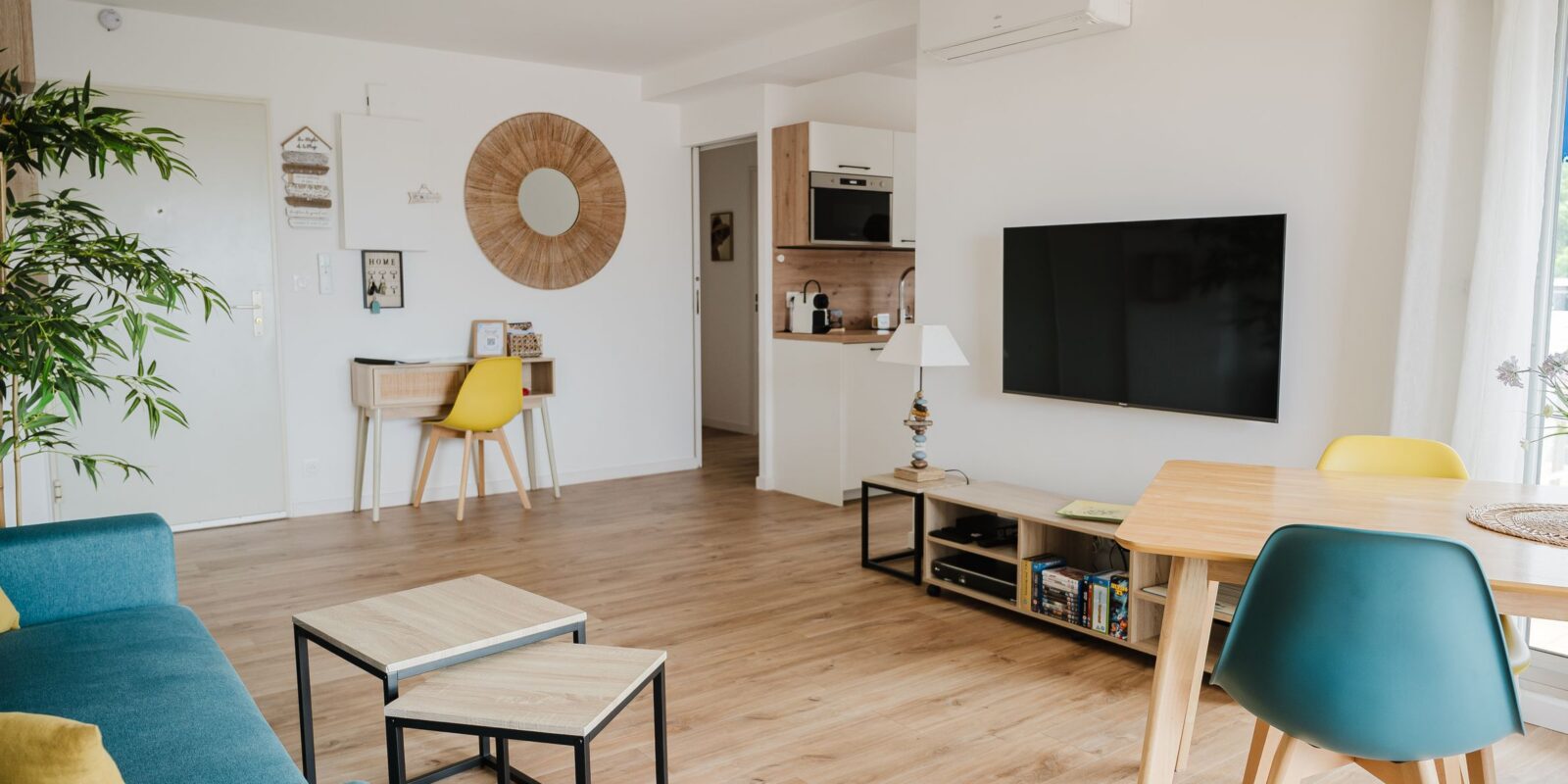 Le séjour dans l'appartement Les Cinq Balcons d'Arcachon - Aquila